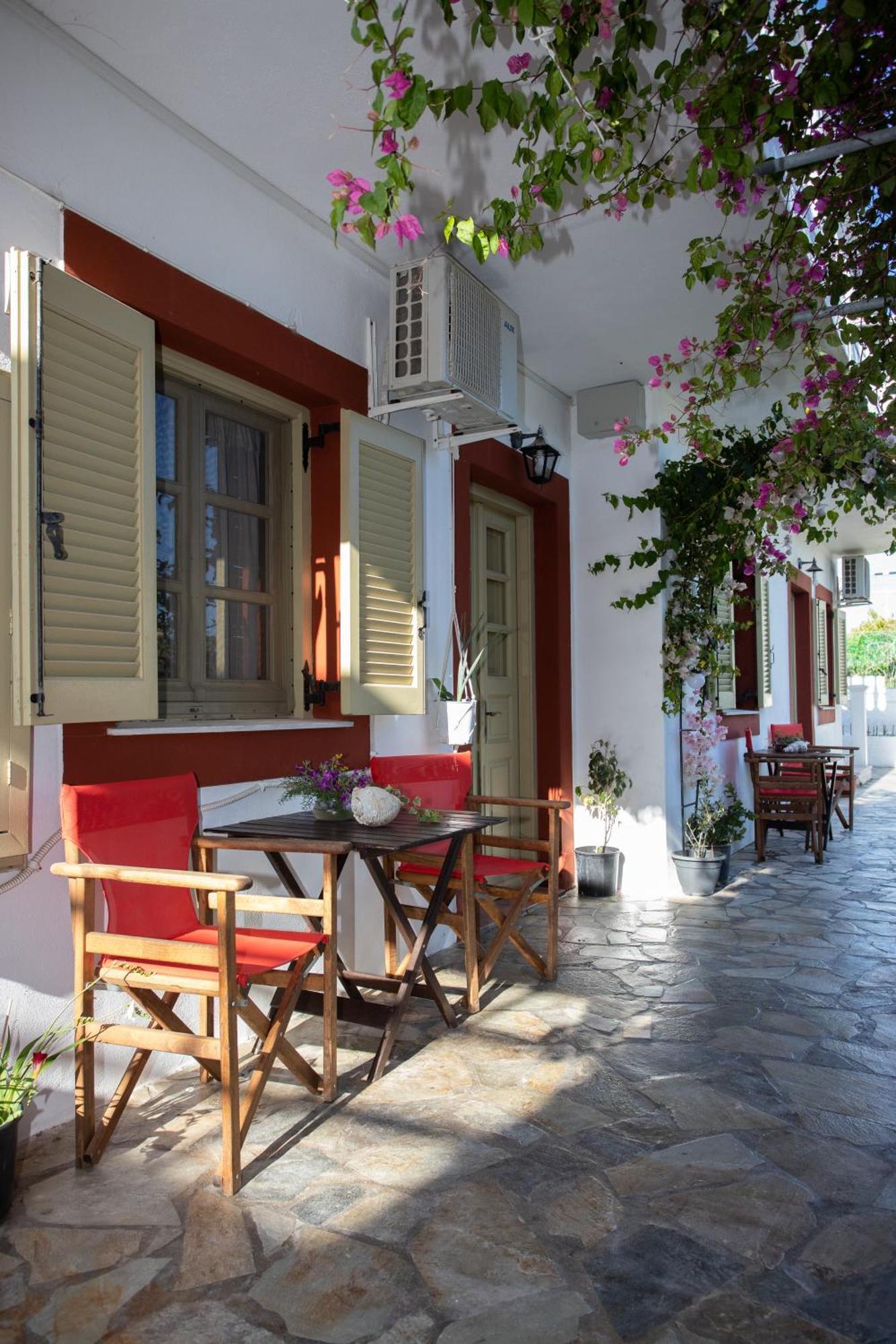 Flowers Studios Σκάλα Εξωτερικό φωτογραφία